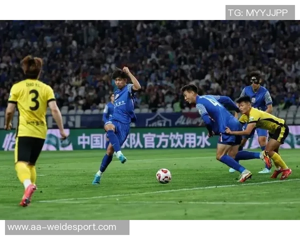 青少年精英联赛U21组决赛首轮上海申花与深圳新鹏城激战成平局